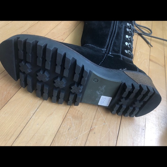 Woman winter boot - Picture 3 of 3